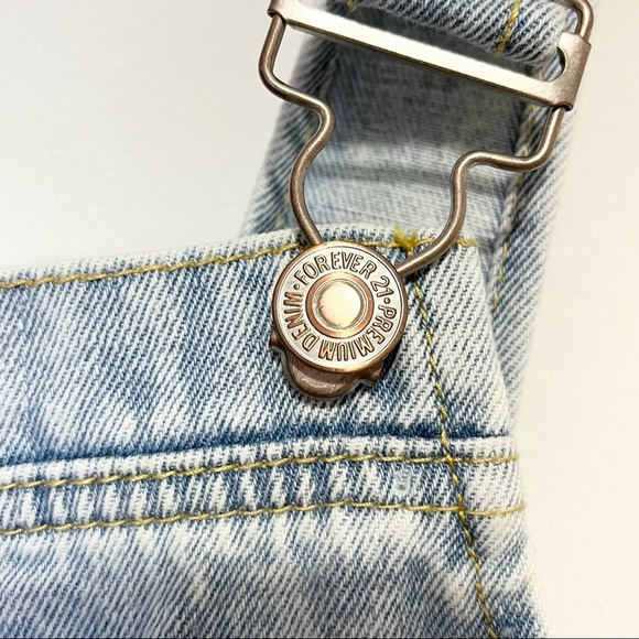 Retro 90s Forever 21 Light Wash Denim Distressed Overall Dress Womens Size XS - Picture 5 of 10